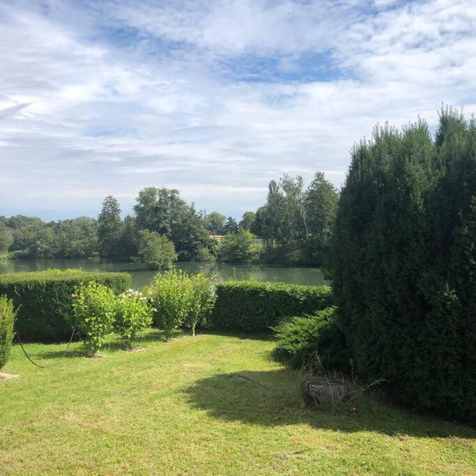Ferienhaus mit Wintergarten am See (Angelparadies)