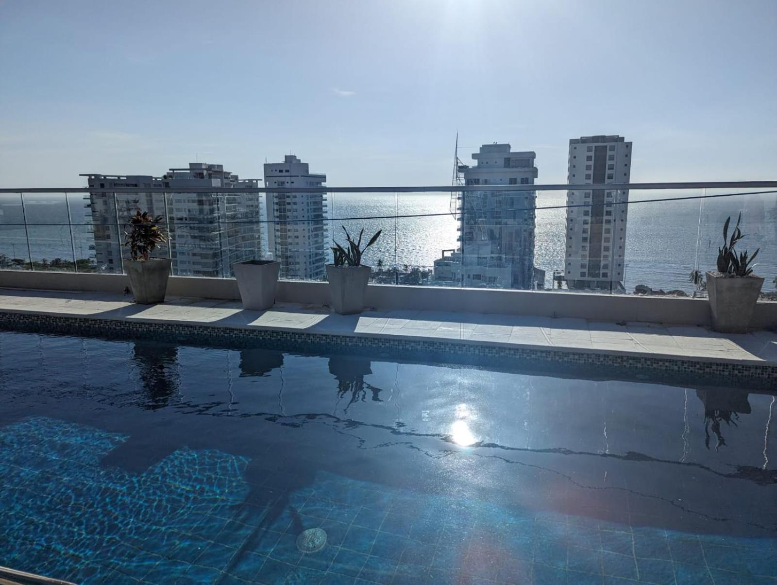 Beachside Bliss: Salguero Suites