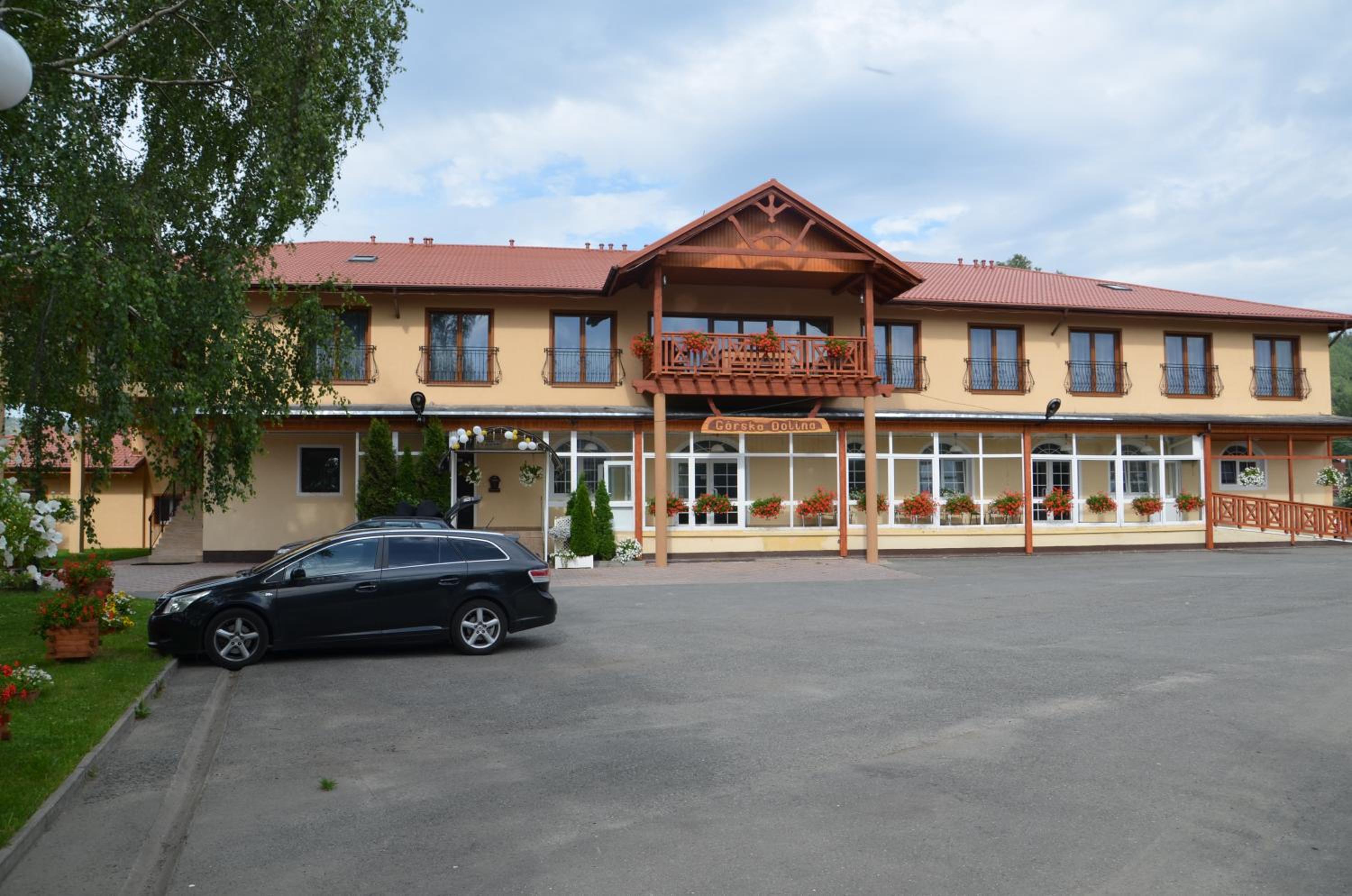 Photo 9