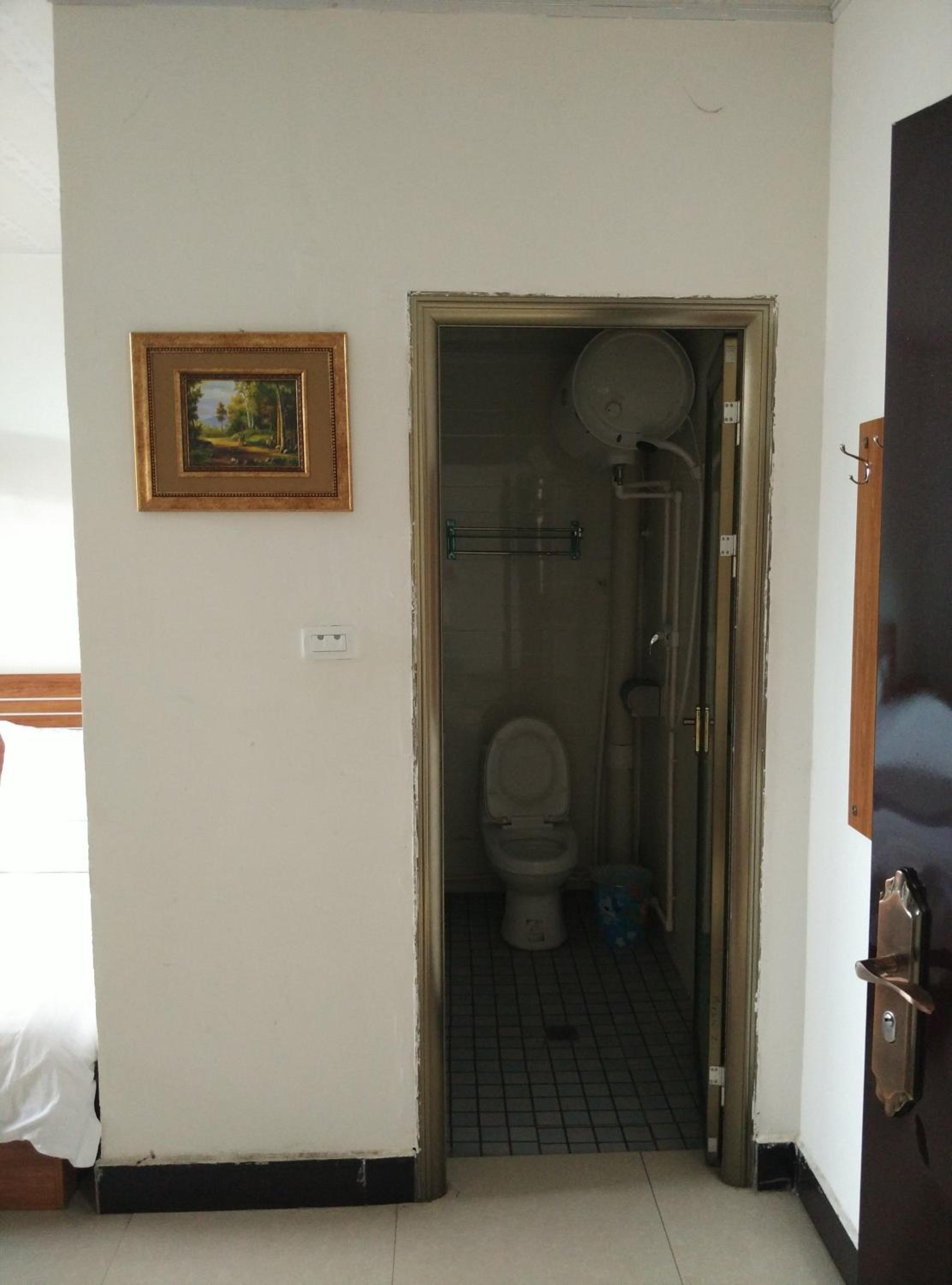 Huashan International Youth Hostel