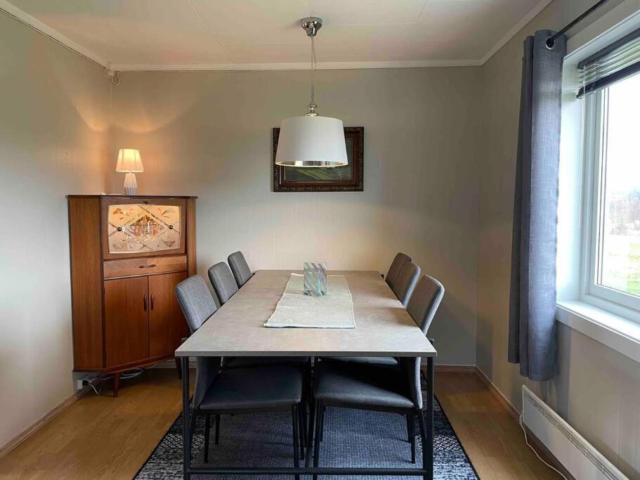 Alfredhuset - Cosy house in Leknes view 4
