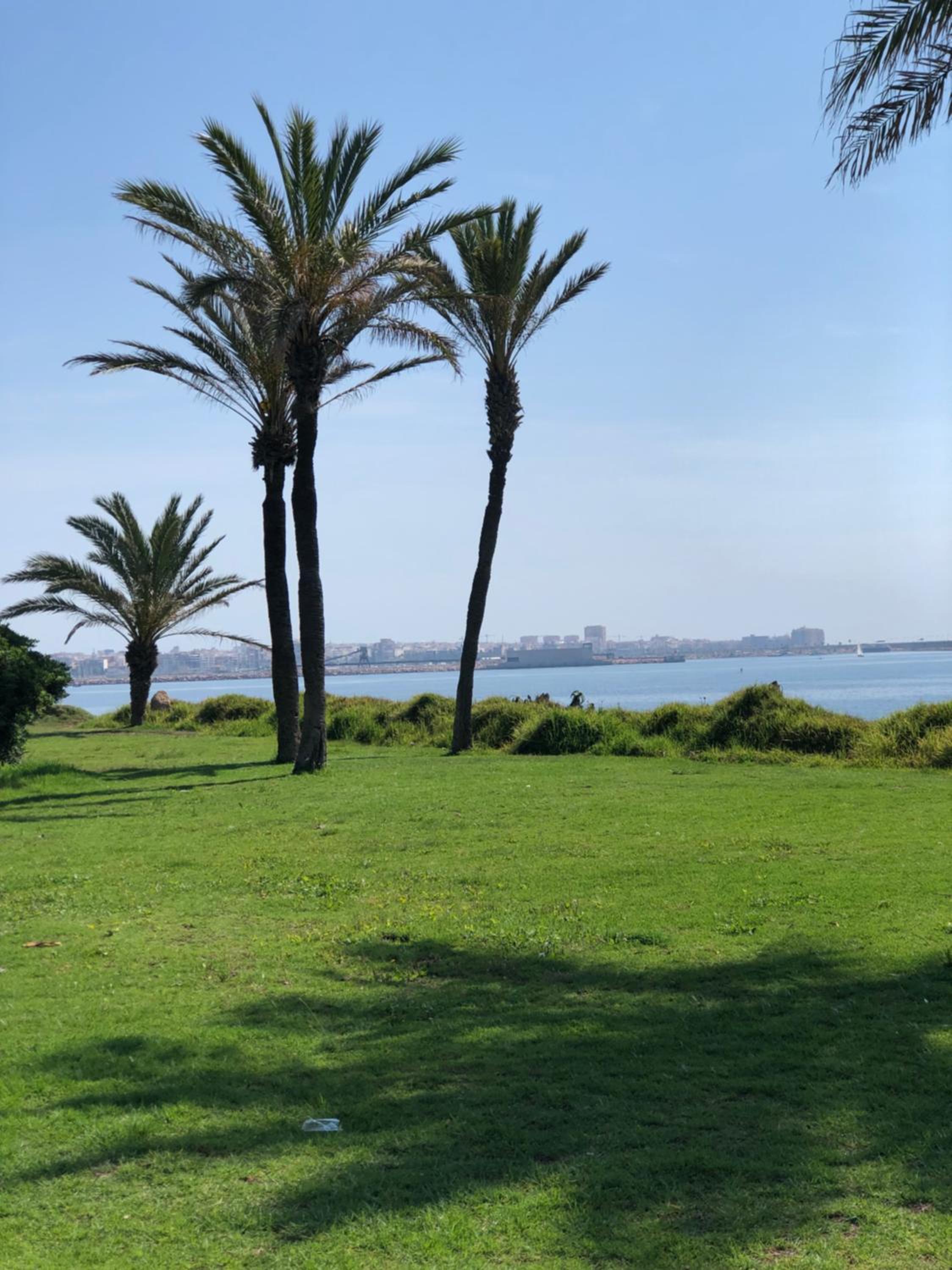 Precioso apartamento con vistas al mar
