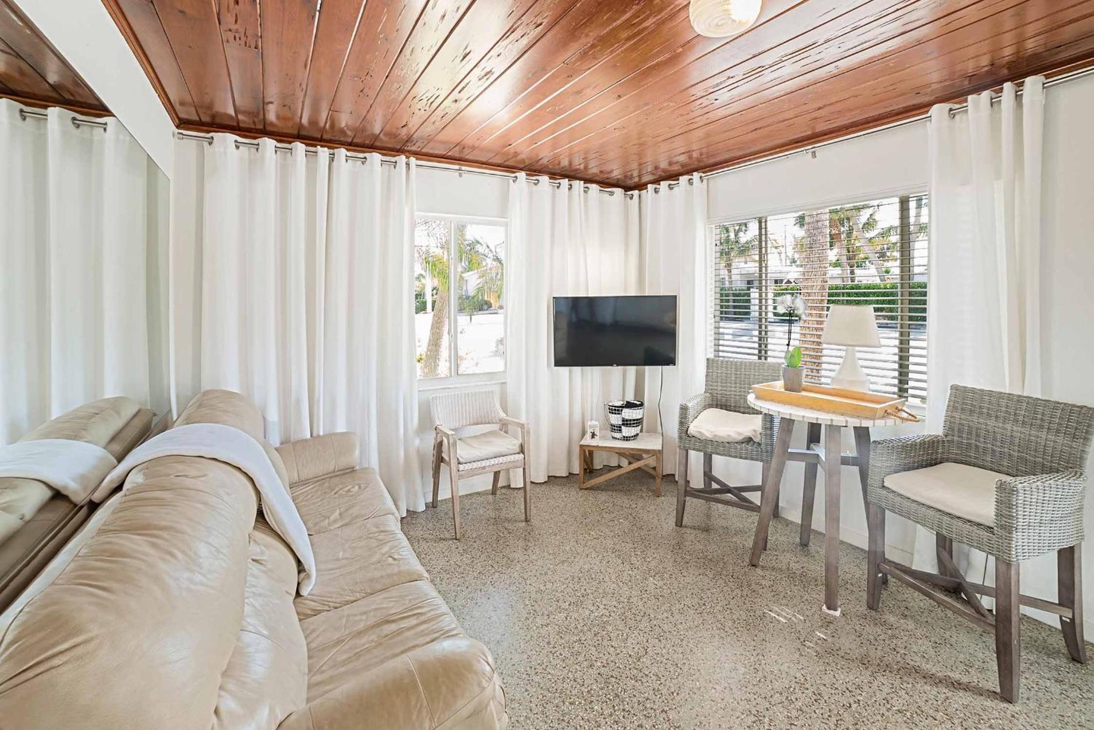 Casey Key Resort - Gulf Shores