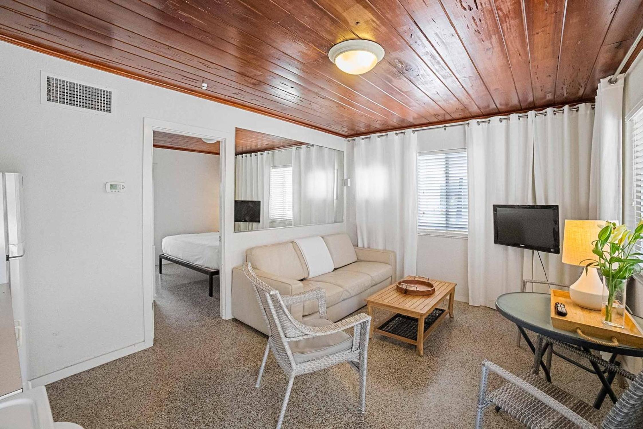 Casey Key Resort - Gulf Shores