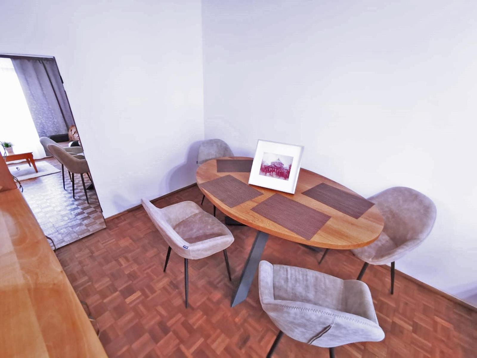 Cozy Apartment Sala Palatului