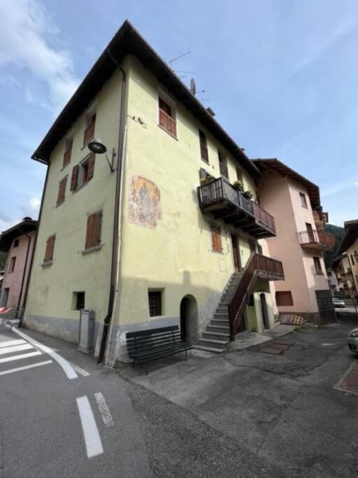 We Love Carisolo & Pinzolo Appartamento Trilocale per 4-6 persone