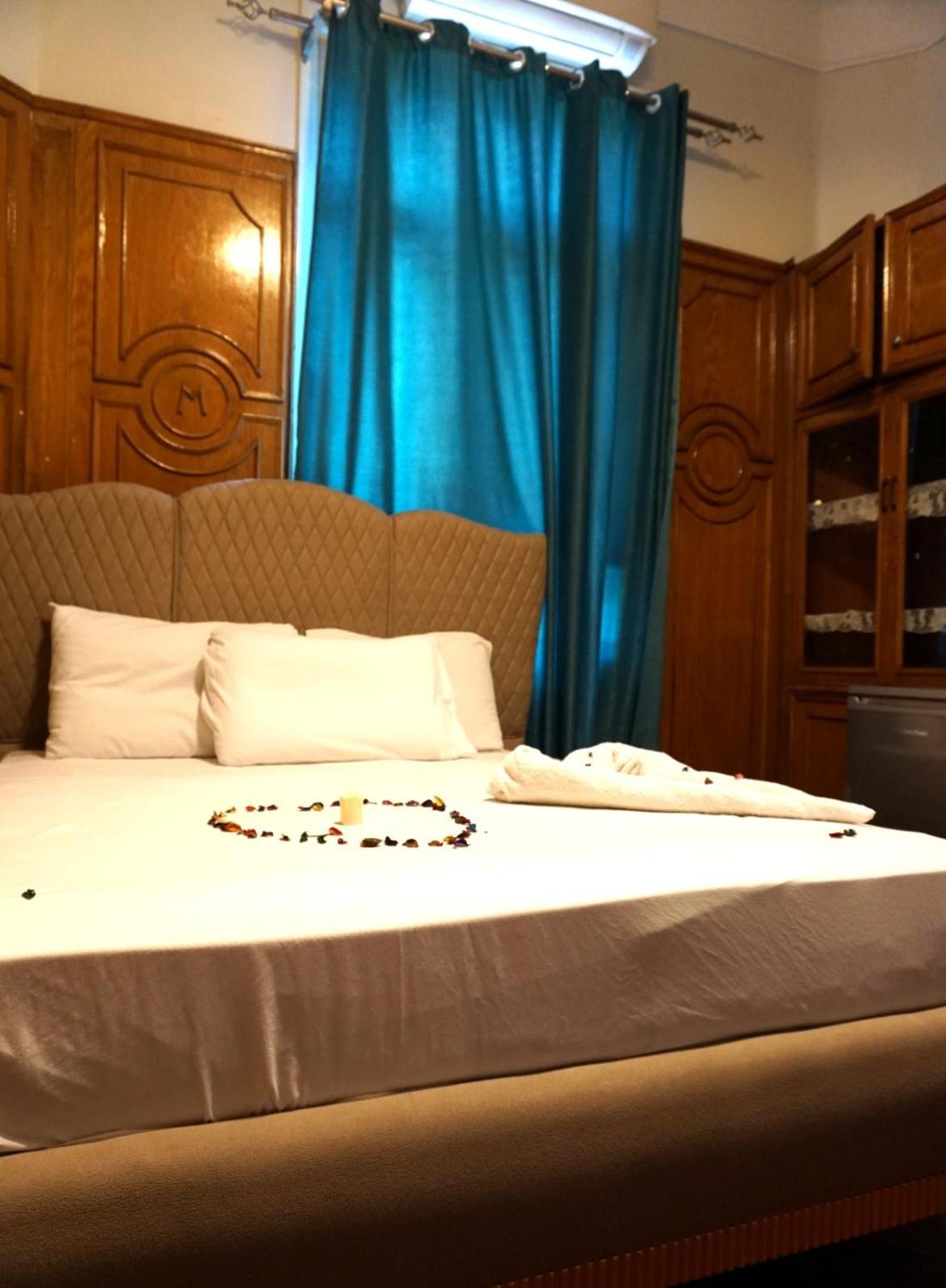 New Abdeen palace hostel