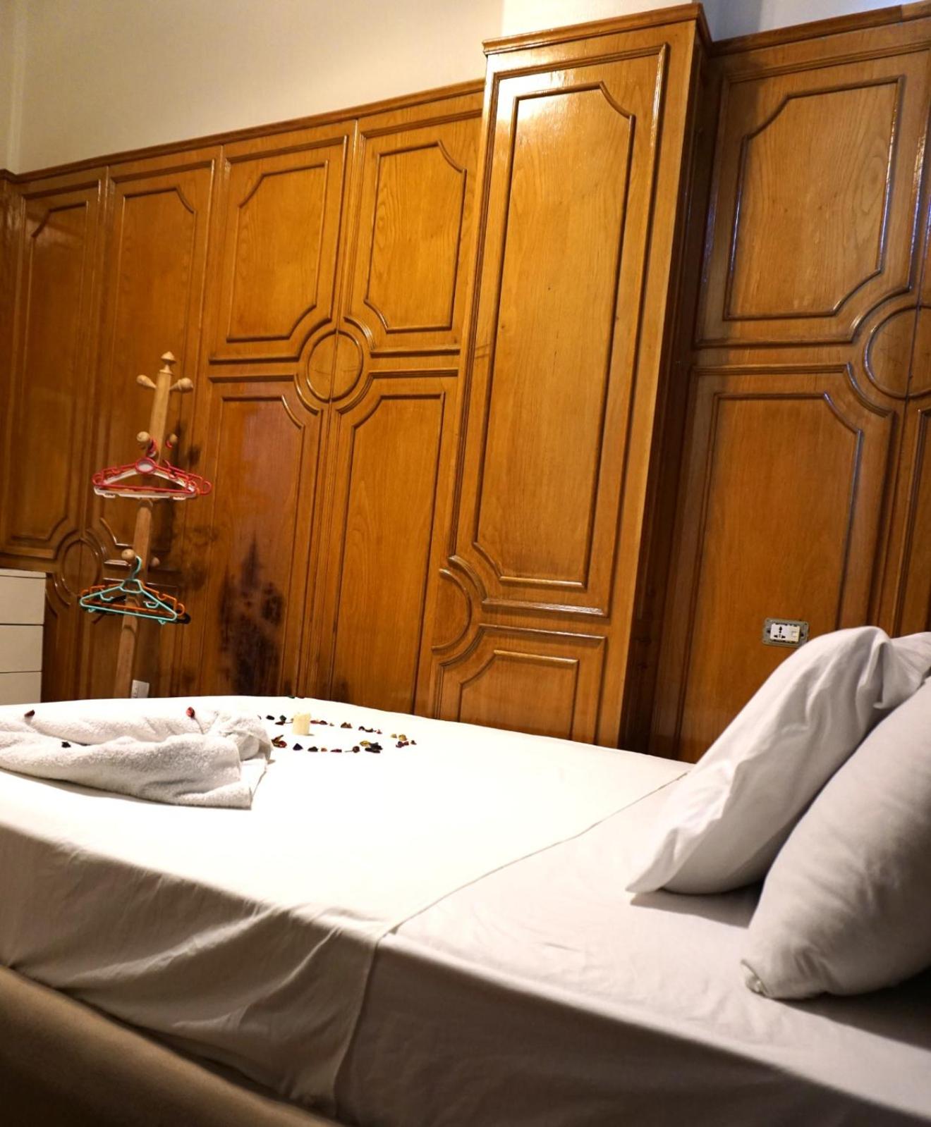 New Abdeen palace hostel