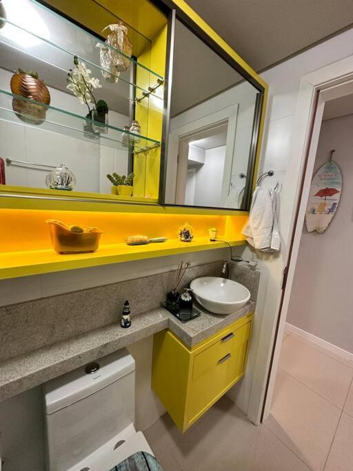 Apto da Felicidade - com jacuzzi e jardim privativo