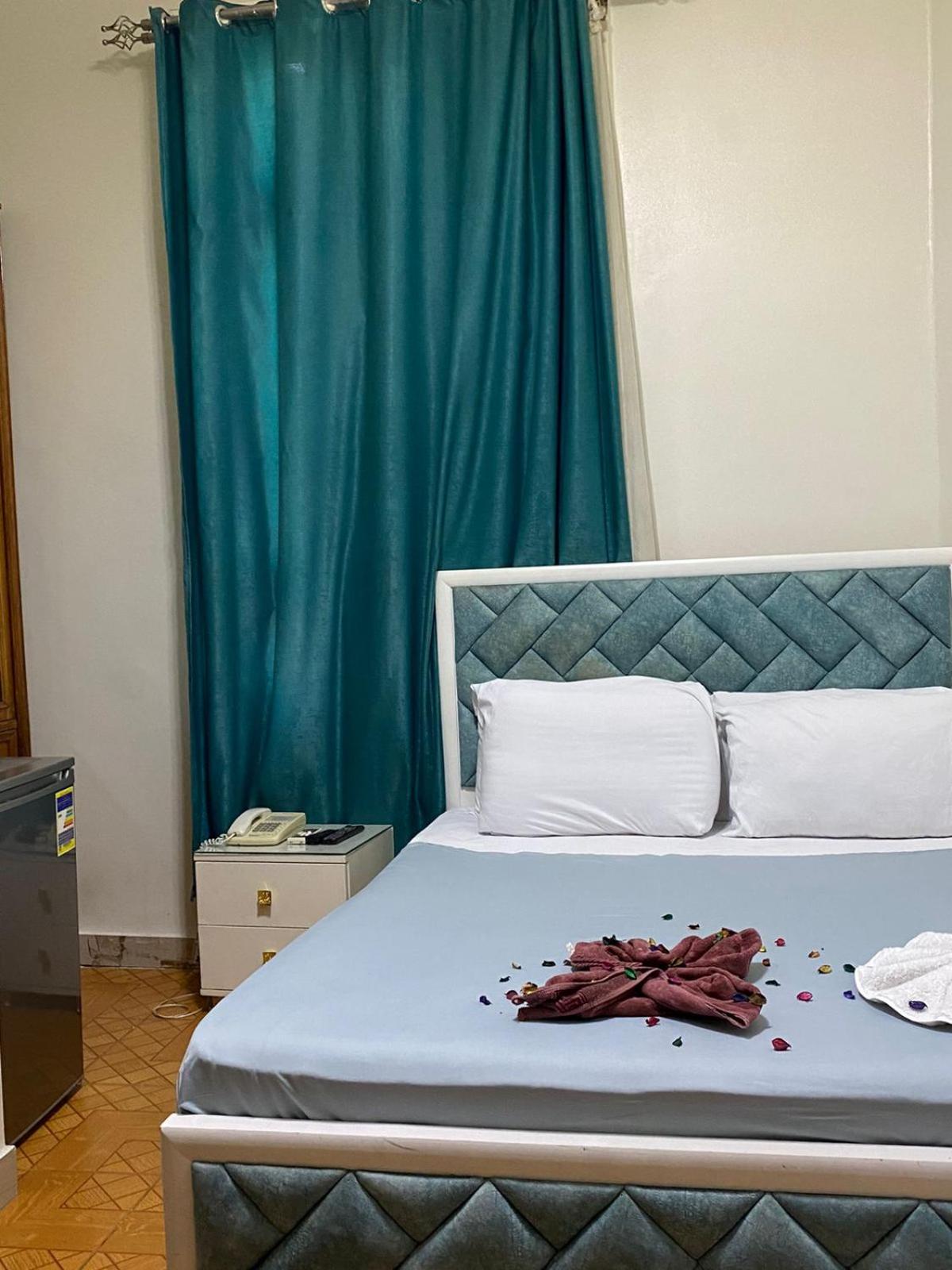 New Abdeen palace hostel