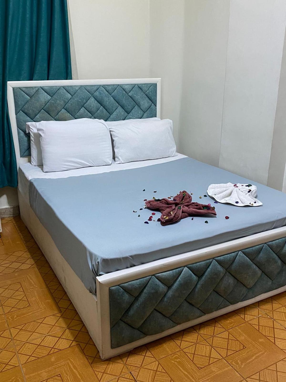 New Abdeen palace hostel