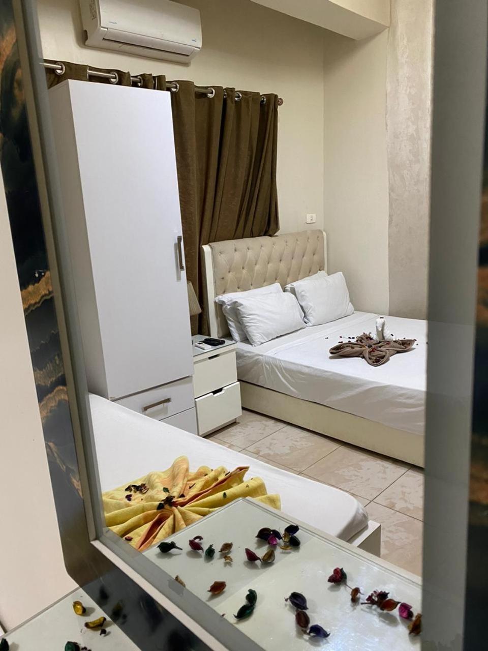 New Abdeen palace hostel