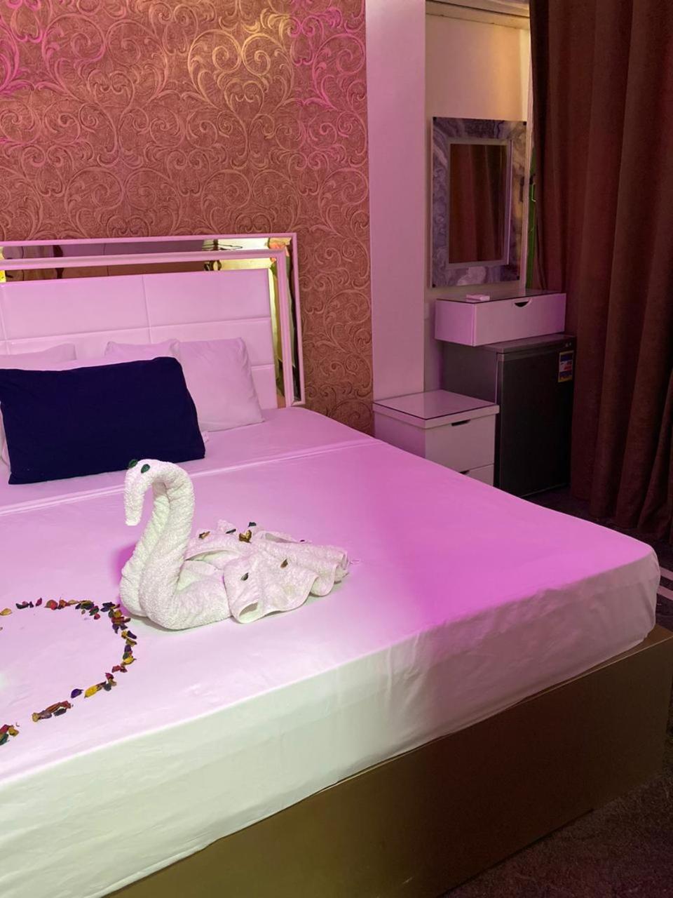 New Abdeen palace hostel
