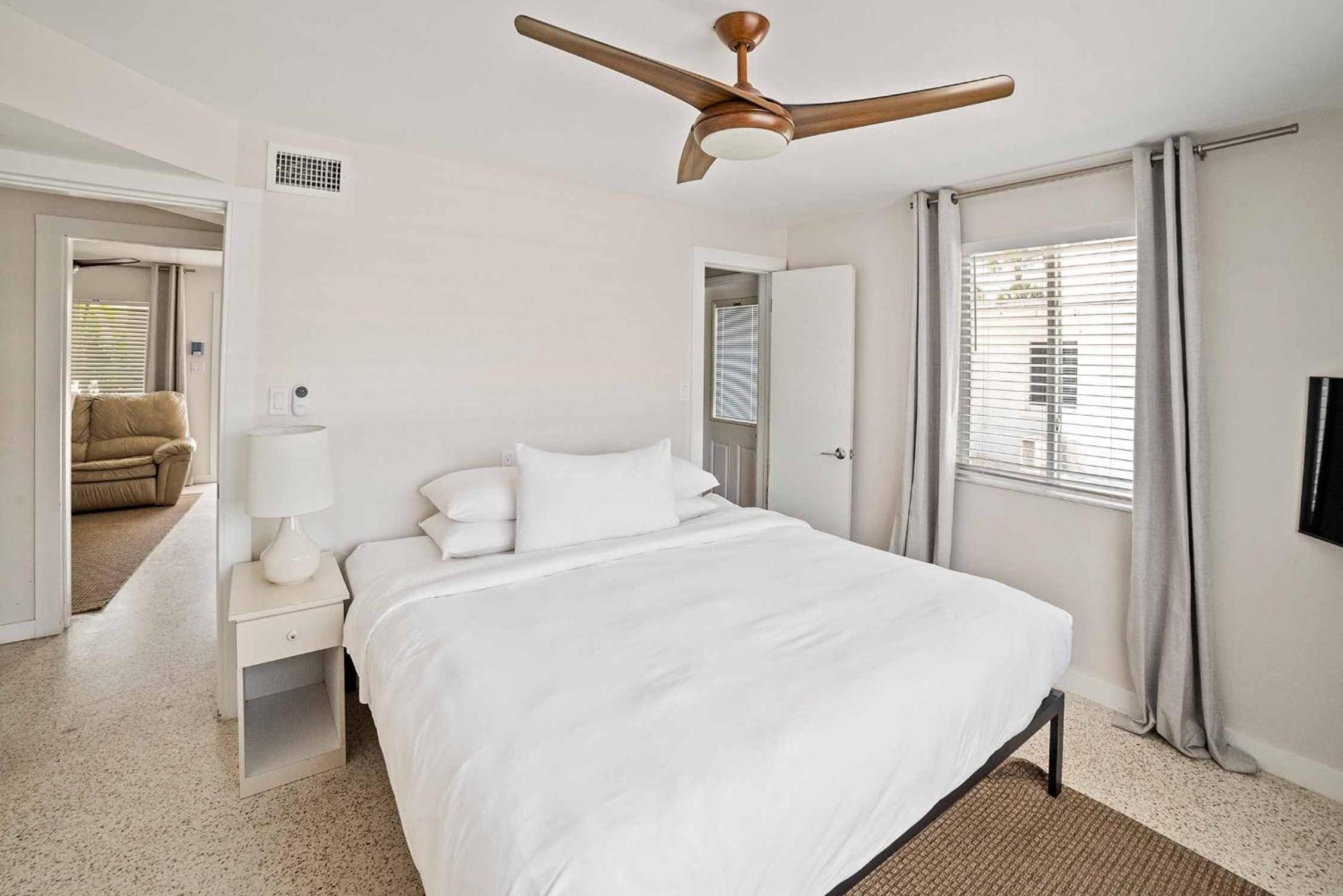 Casey Key Resort - Gulf Shores