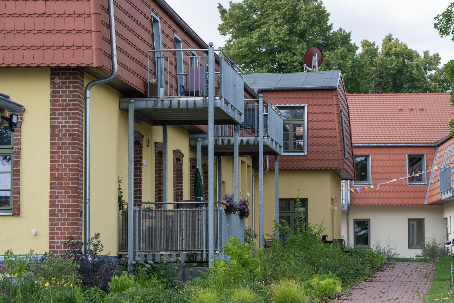 Ferienwohnungen - barrierefrei - im sanierten Gutshof