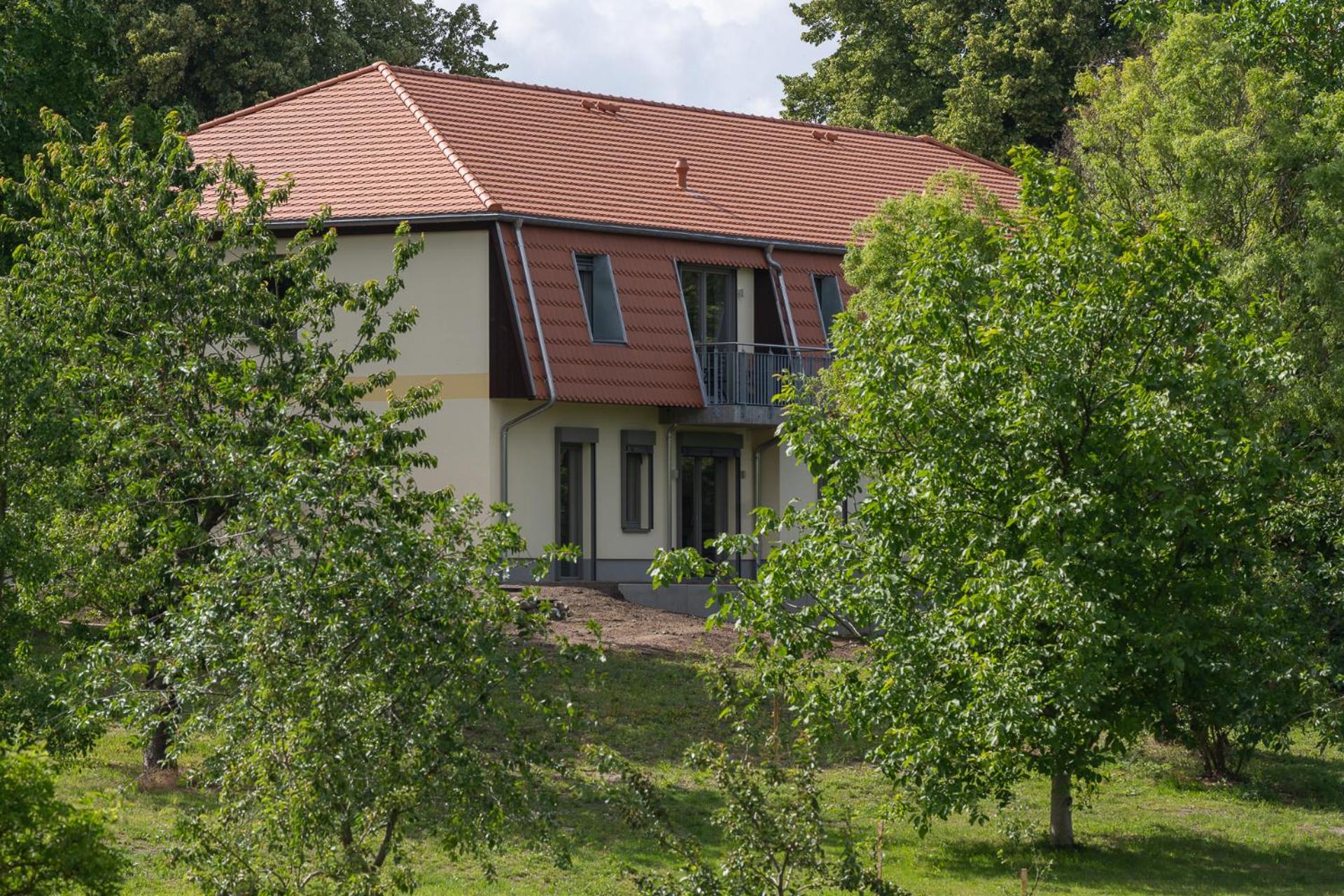 Ferienwohnungen - barrierefrei - im sanierten Gutshof