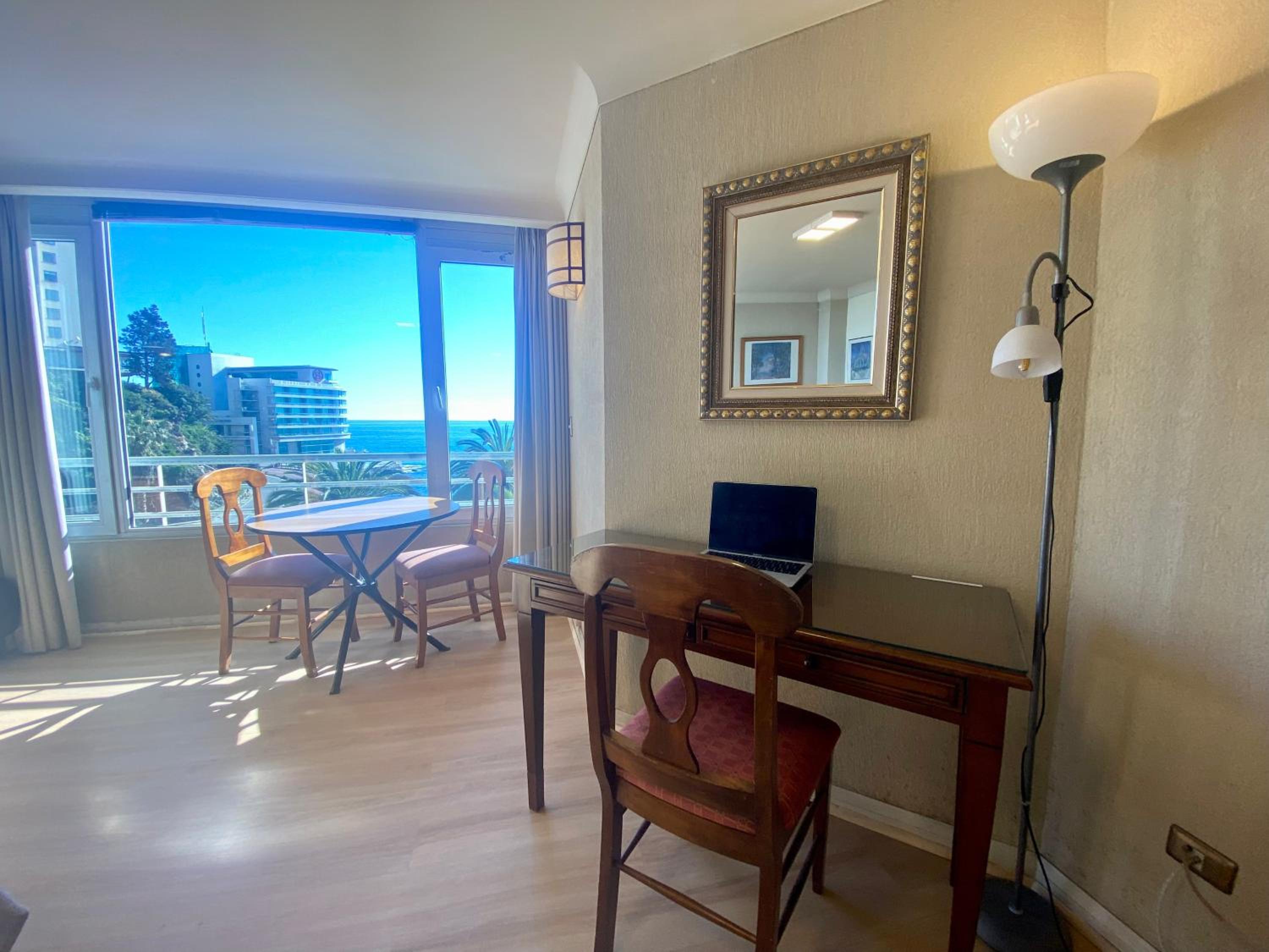 BUHO Estudio Playa Miramar AC Pool Parking