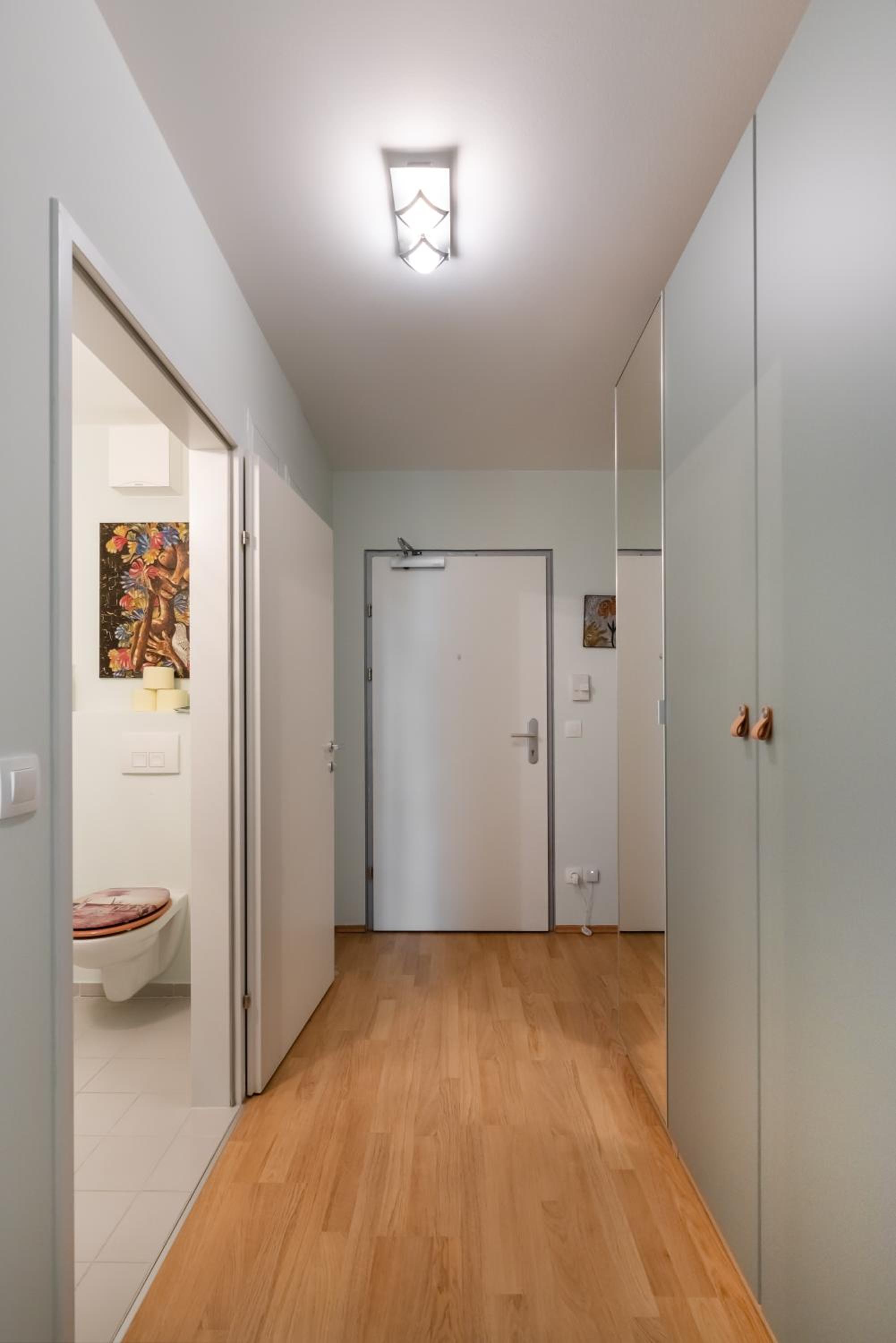 Home Sweet Home - 20 Minuten ins Zentrum und Garage