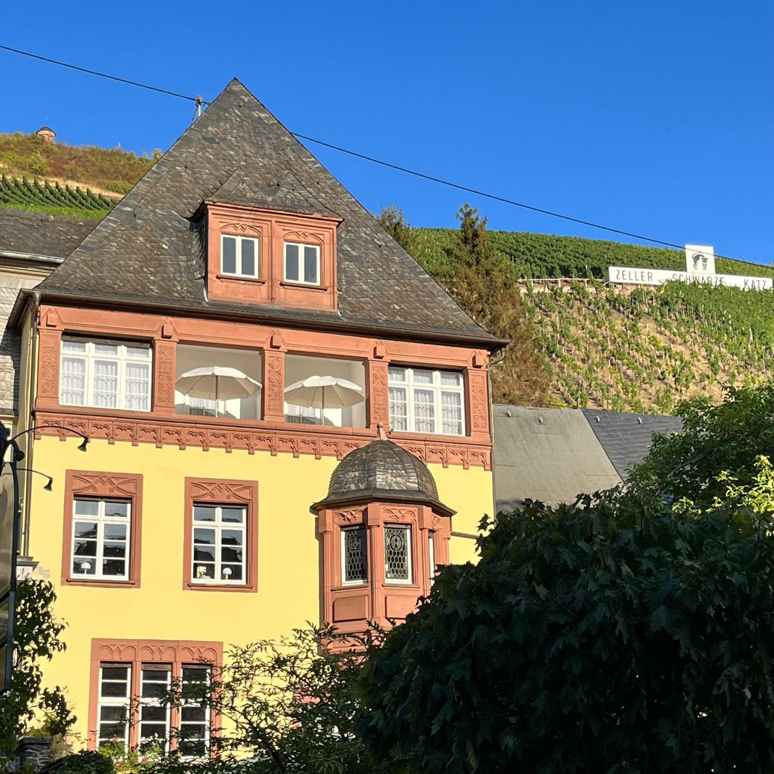 Haus Till E