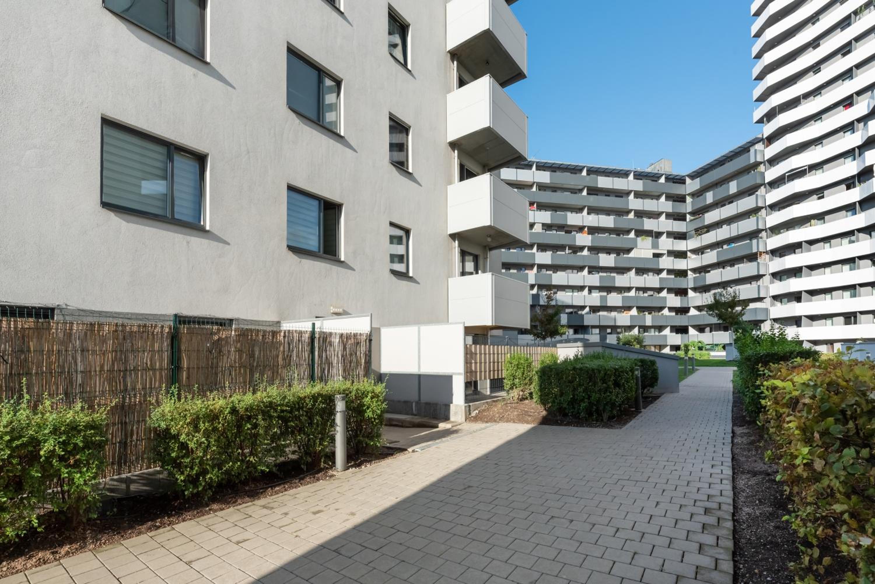Home Sweet Home - 20 Minuten ins Zentrum und Garage