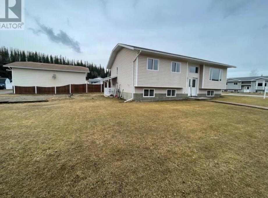 Hinton Alberta Vacation Home