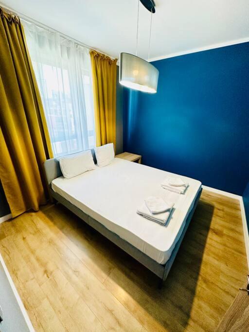 Raspberry Stylish Apartment & Free Underground Parking