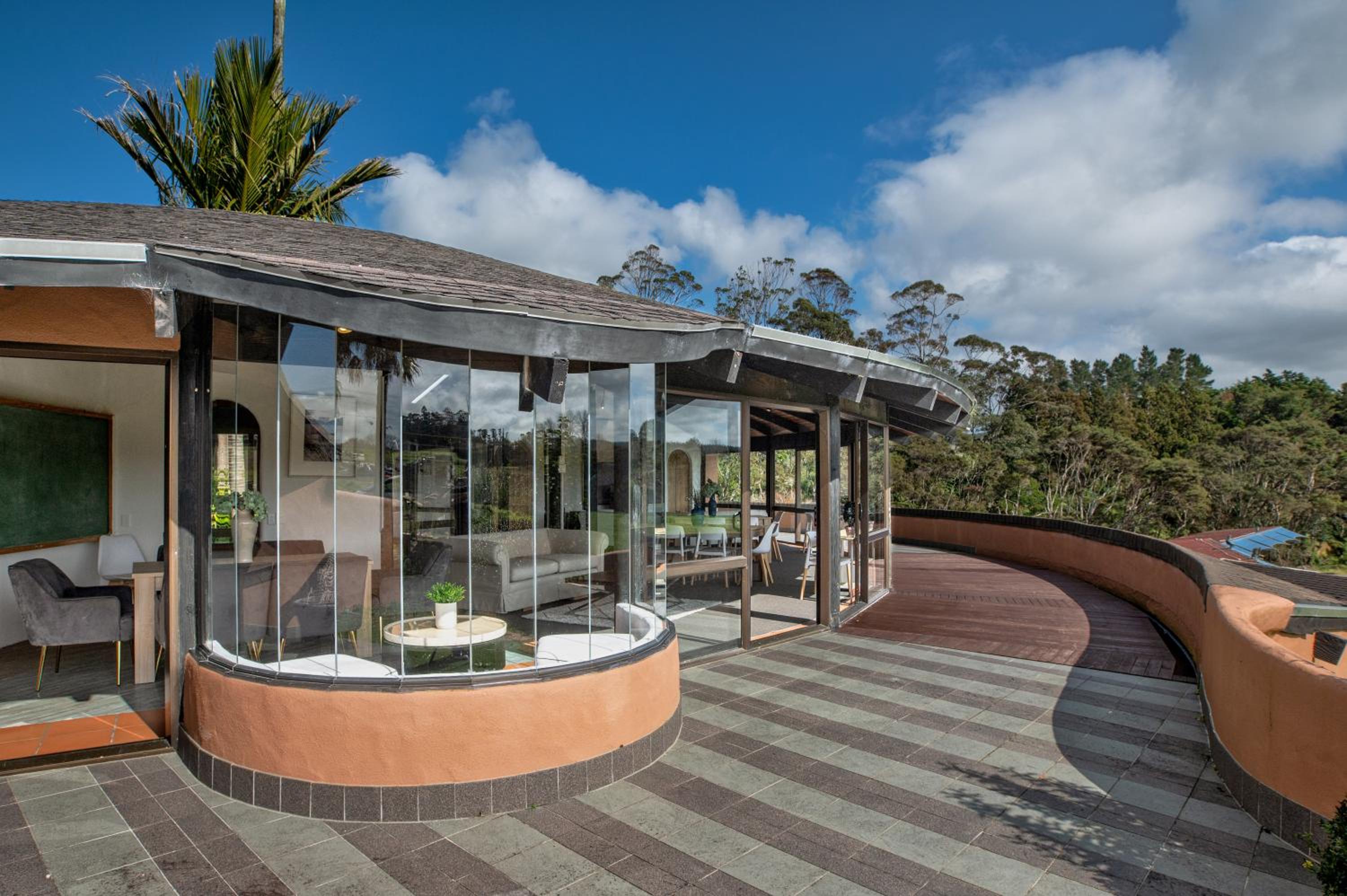 Cozy Family Life Style Villa view 4