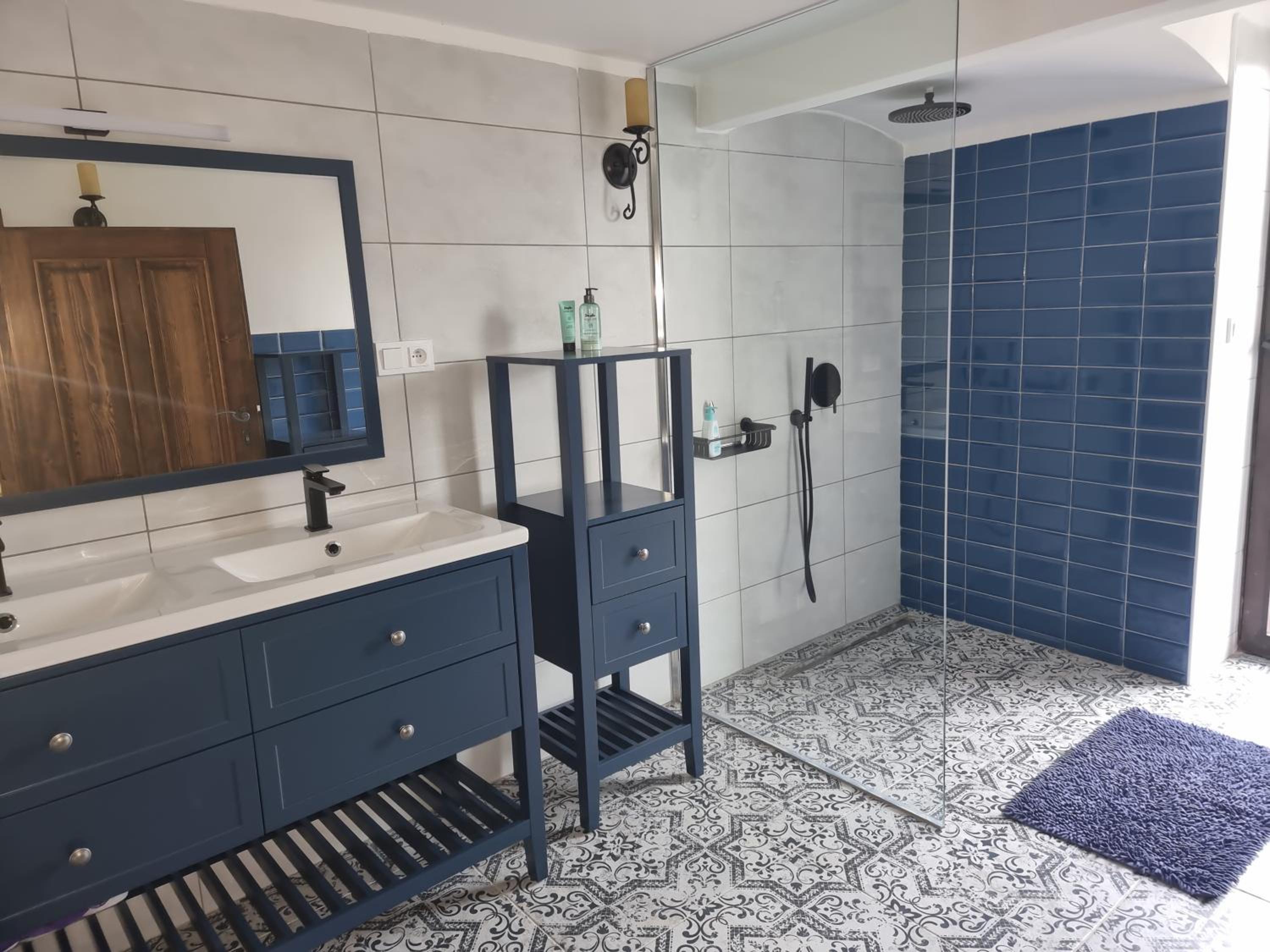 Luxusní apartmán s krbem - Kunratické Švýcarsko