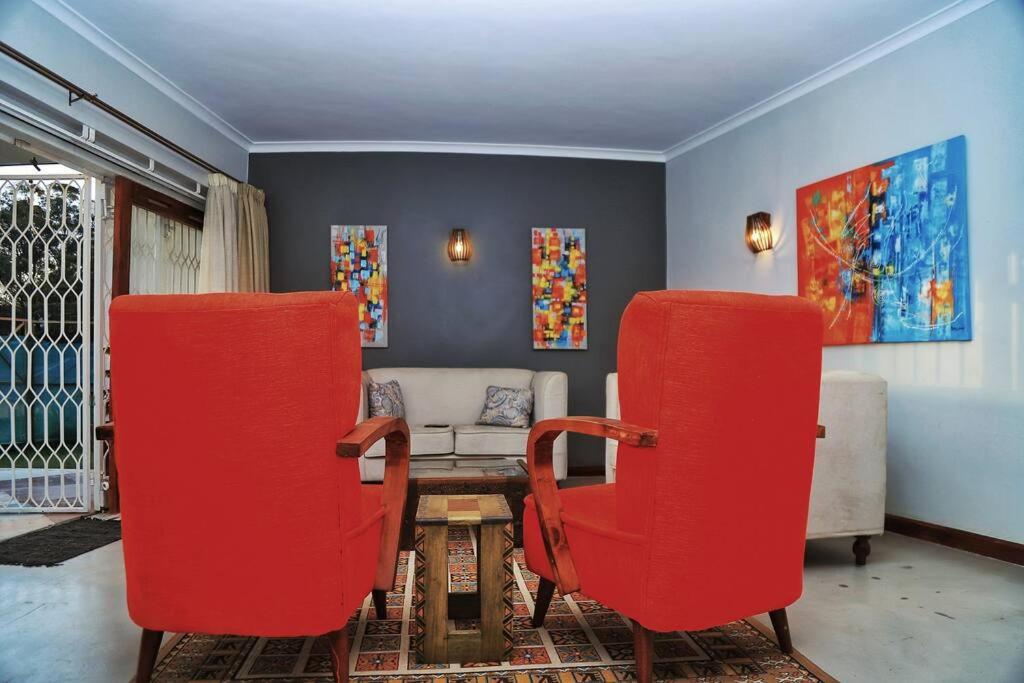 Kololo 3BR with Garden, 500m to Acacia Mall view 2