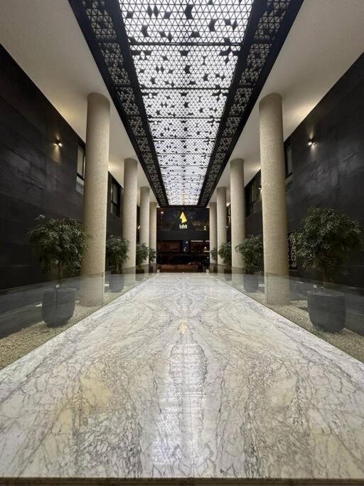 Three Bedroom furnished apartment in north Riyadh - شقه 3 غرف مميزه ومتكامله في شمال الرياض مع مرافق فريده