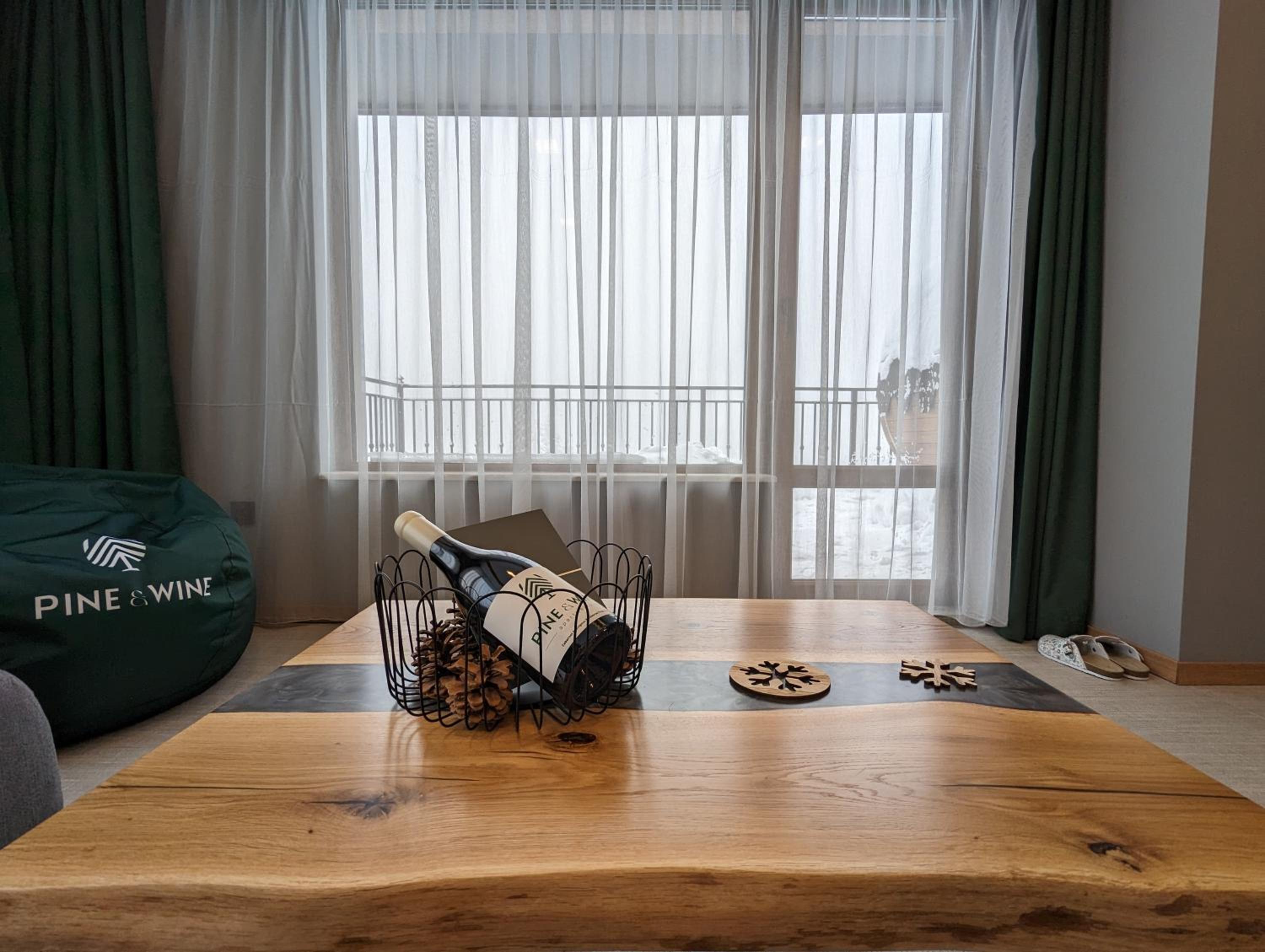 Pine & Wine Sauna Apartment
