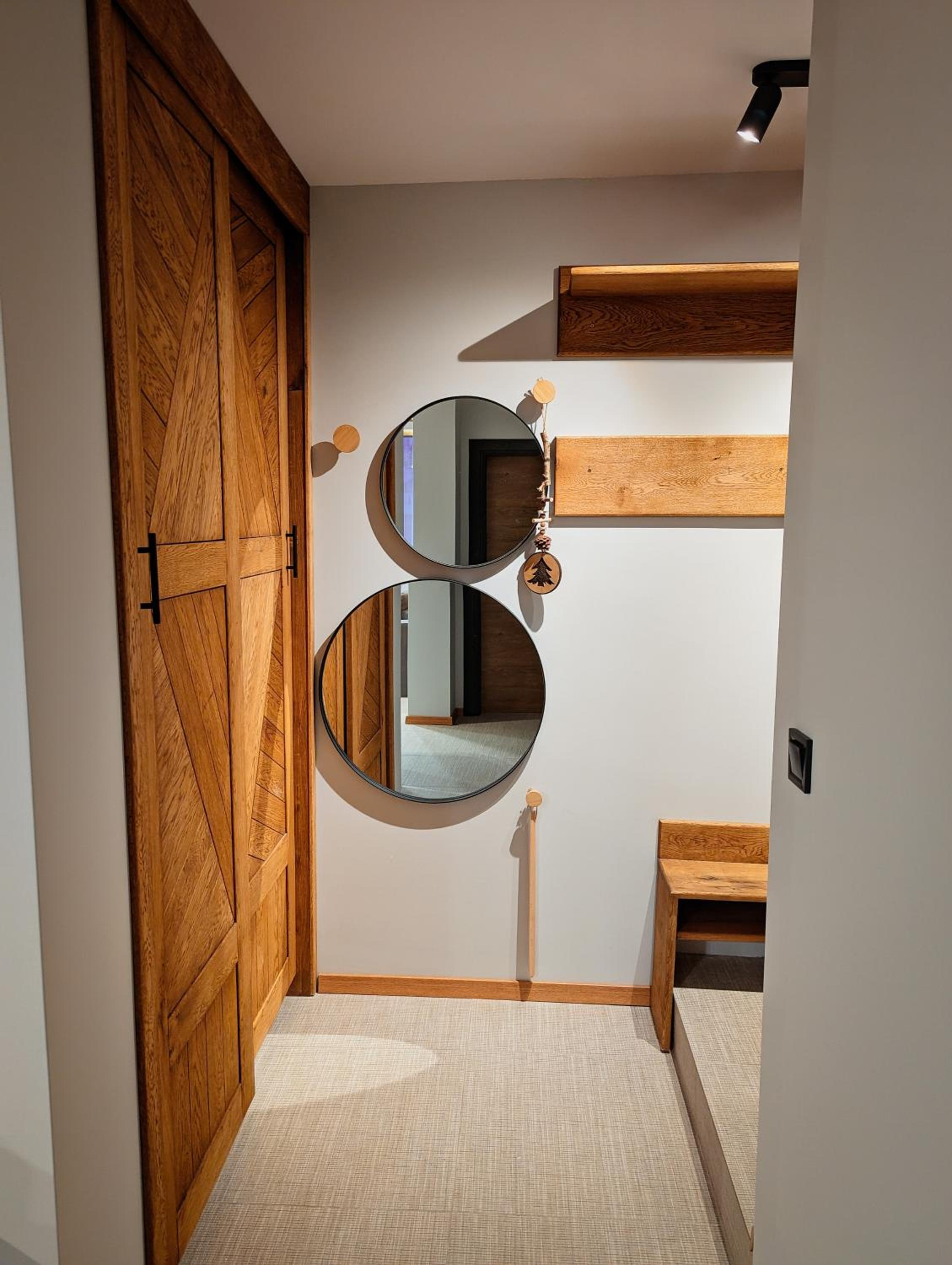Pine & Wine Sauna Apartment