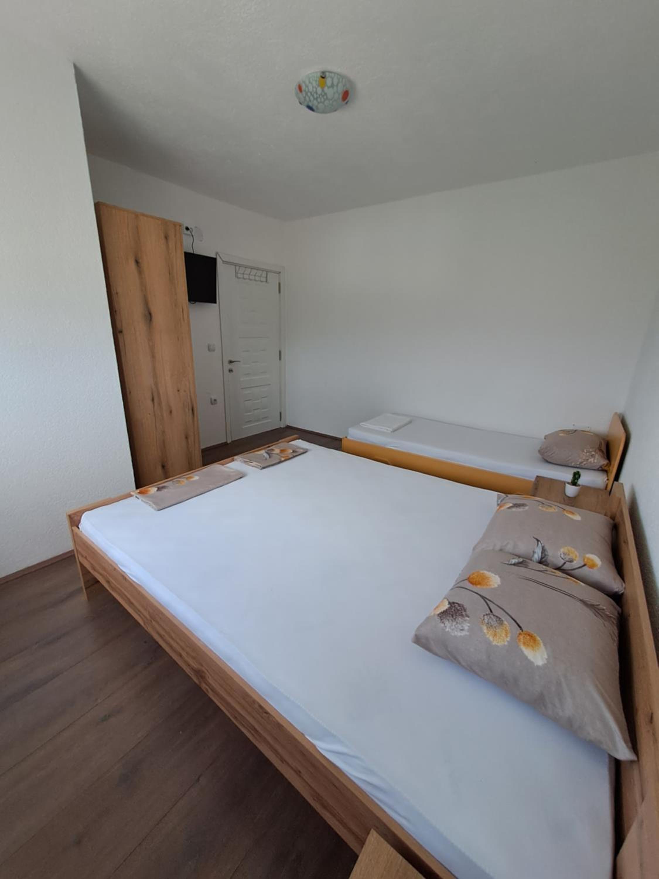 Lazarov Apartments view 5