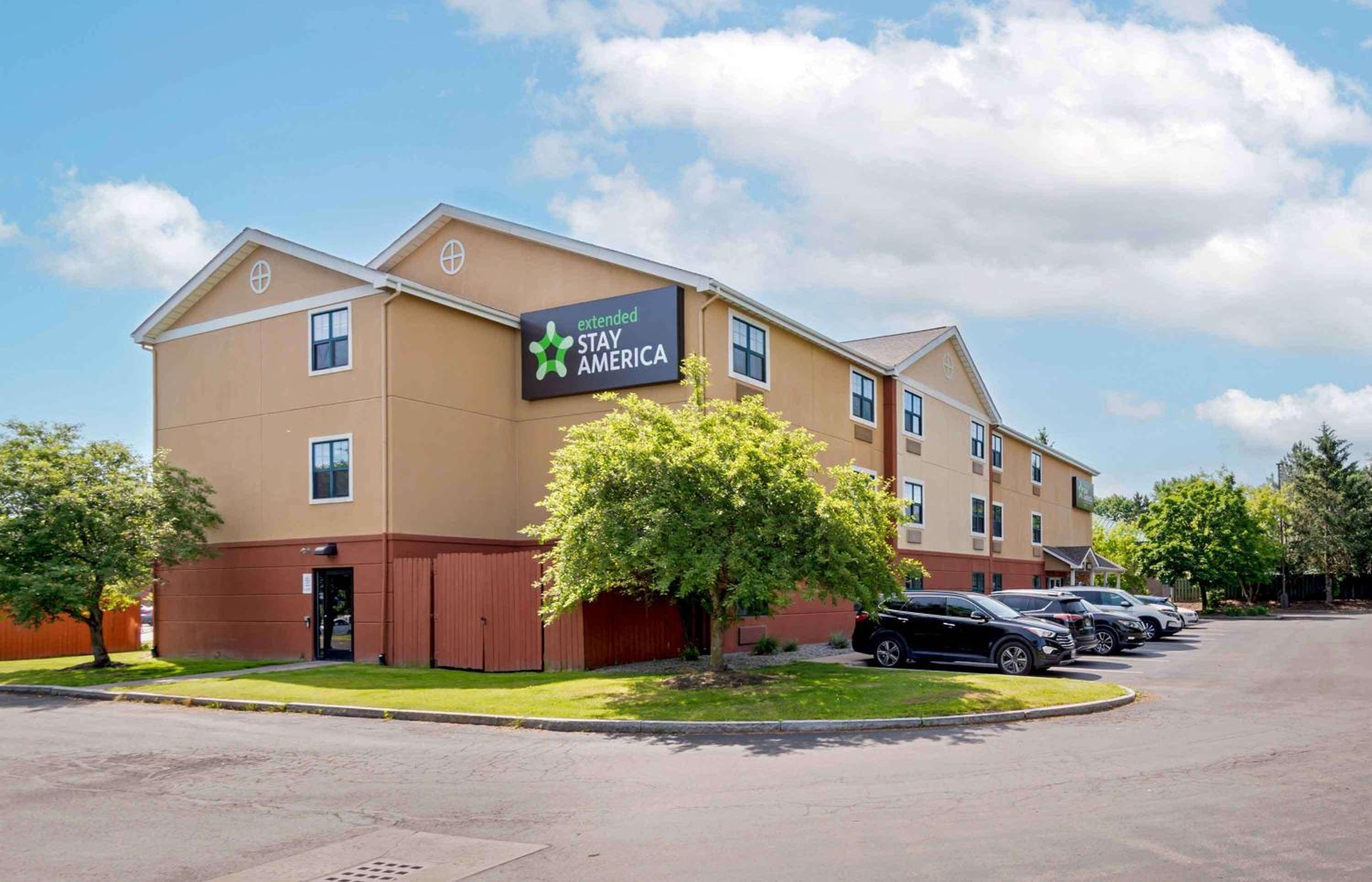 Hotel Extended Stay America Suites - Syracuse - Dewitt - Image 1