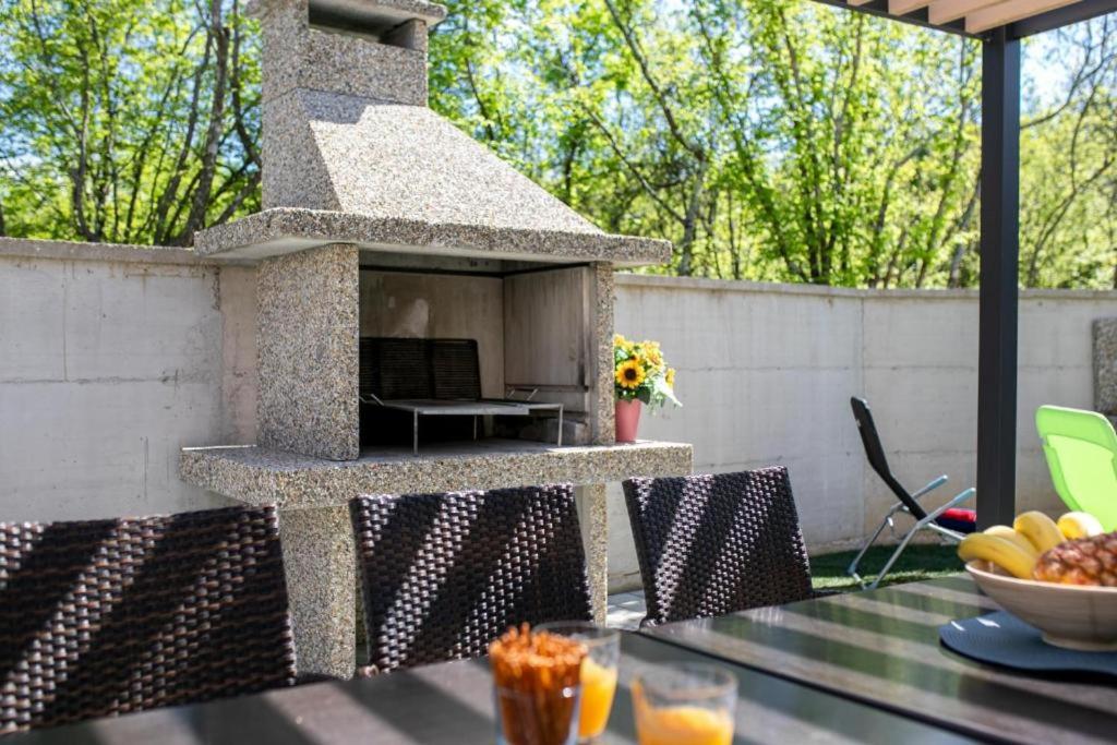 VILLA VERONIQ z bazenom & jacuzzi