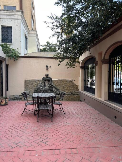 Hermosa casa estilo Mexicano