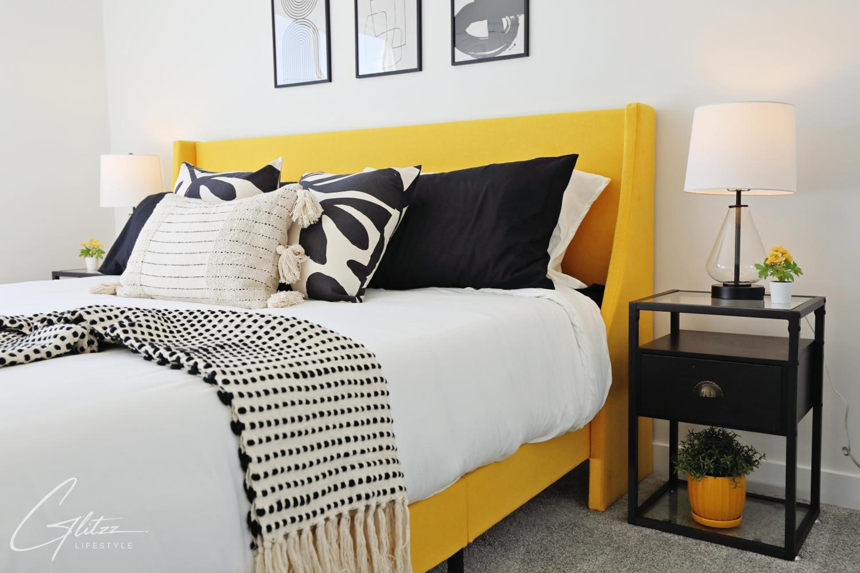 Beautiful 3 King Beds,Garage,Airport,Disney+