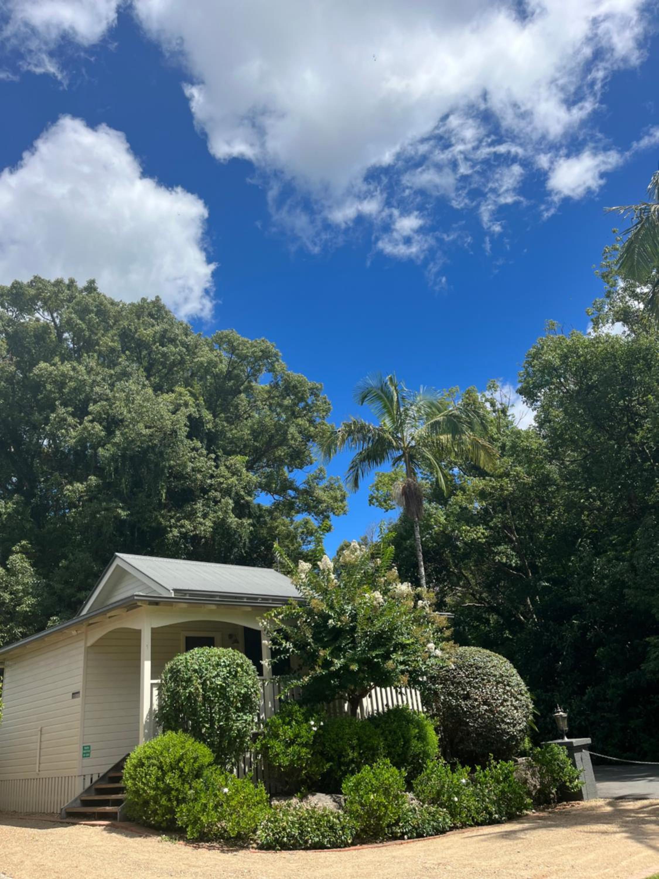 Bangalow Guesthouse