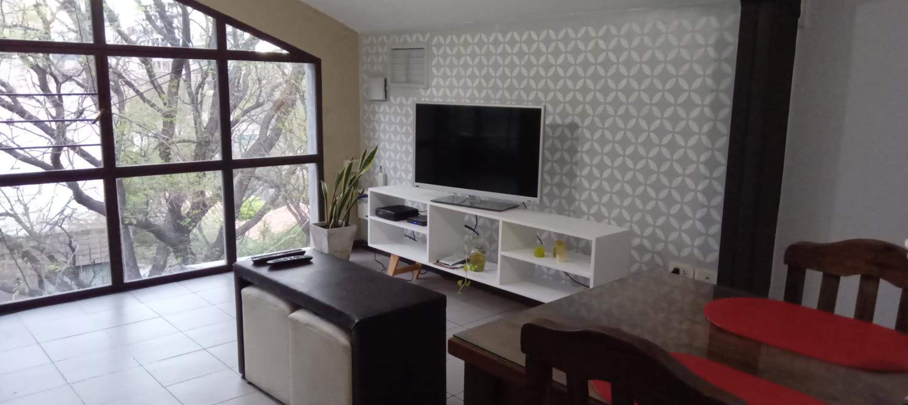 Departamento Lemos 678