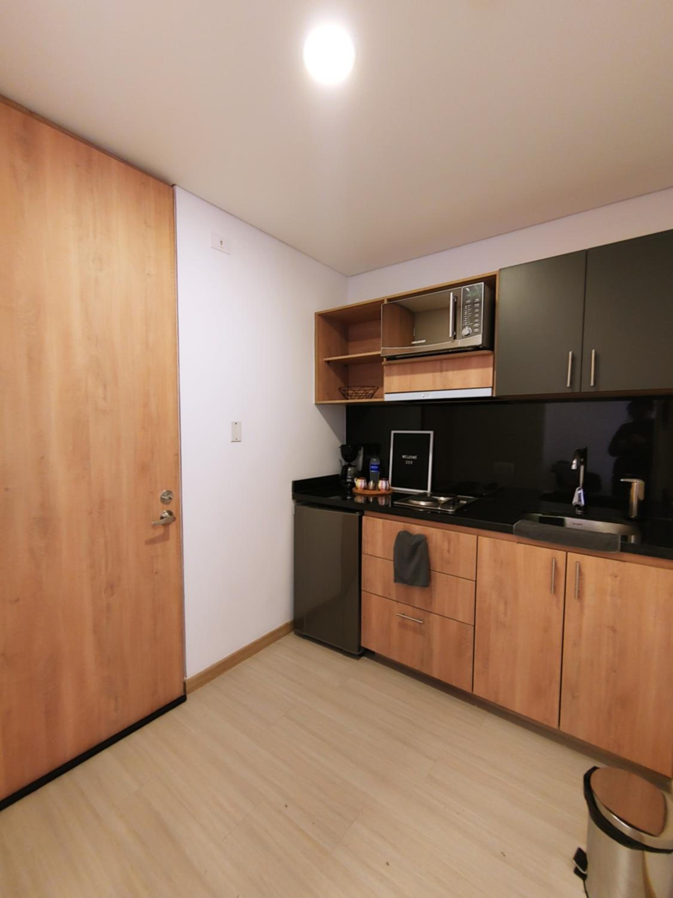 Chapinero Apartment: Terrace and View