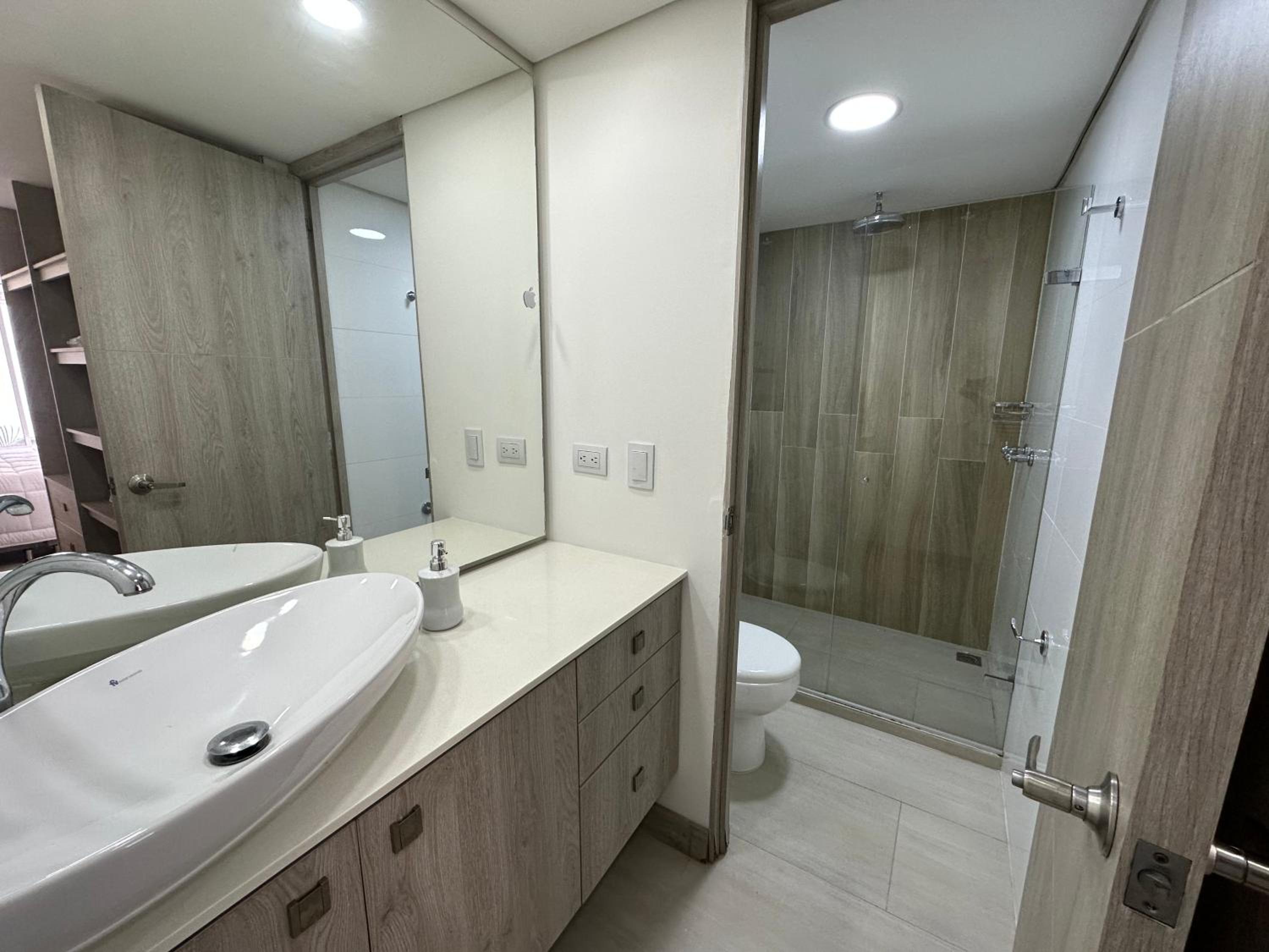 Apartamento moderno laureles