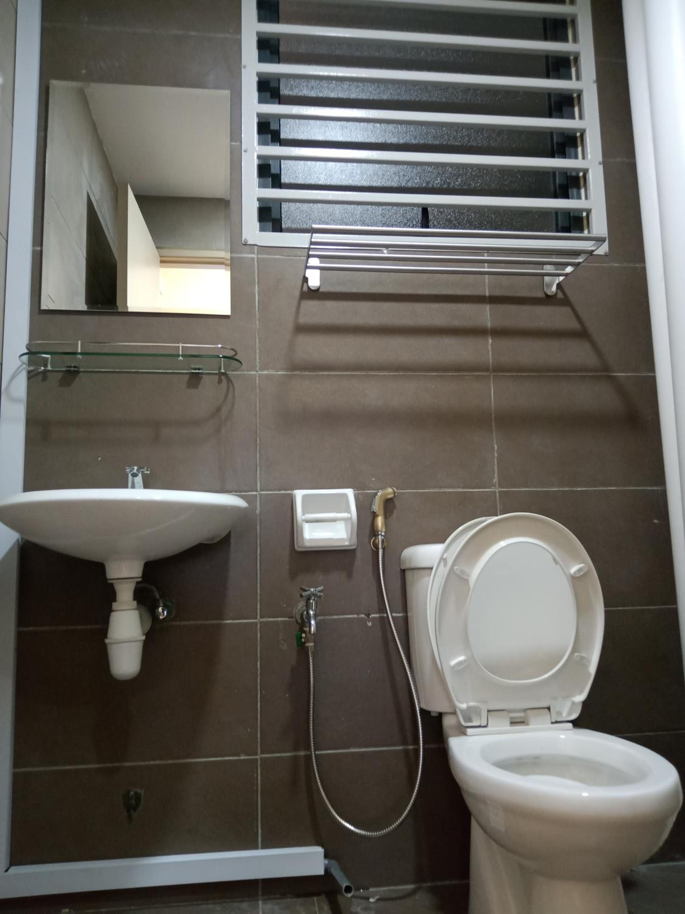 LUXURY STAY - 2 ROOMS with CONDO Facility - Mount Austin JB - SPECIAL OFFER SECURITY DEPOSIT RM200