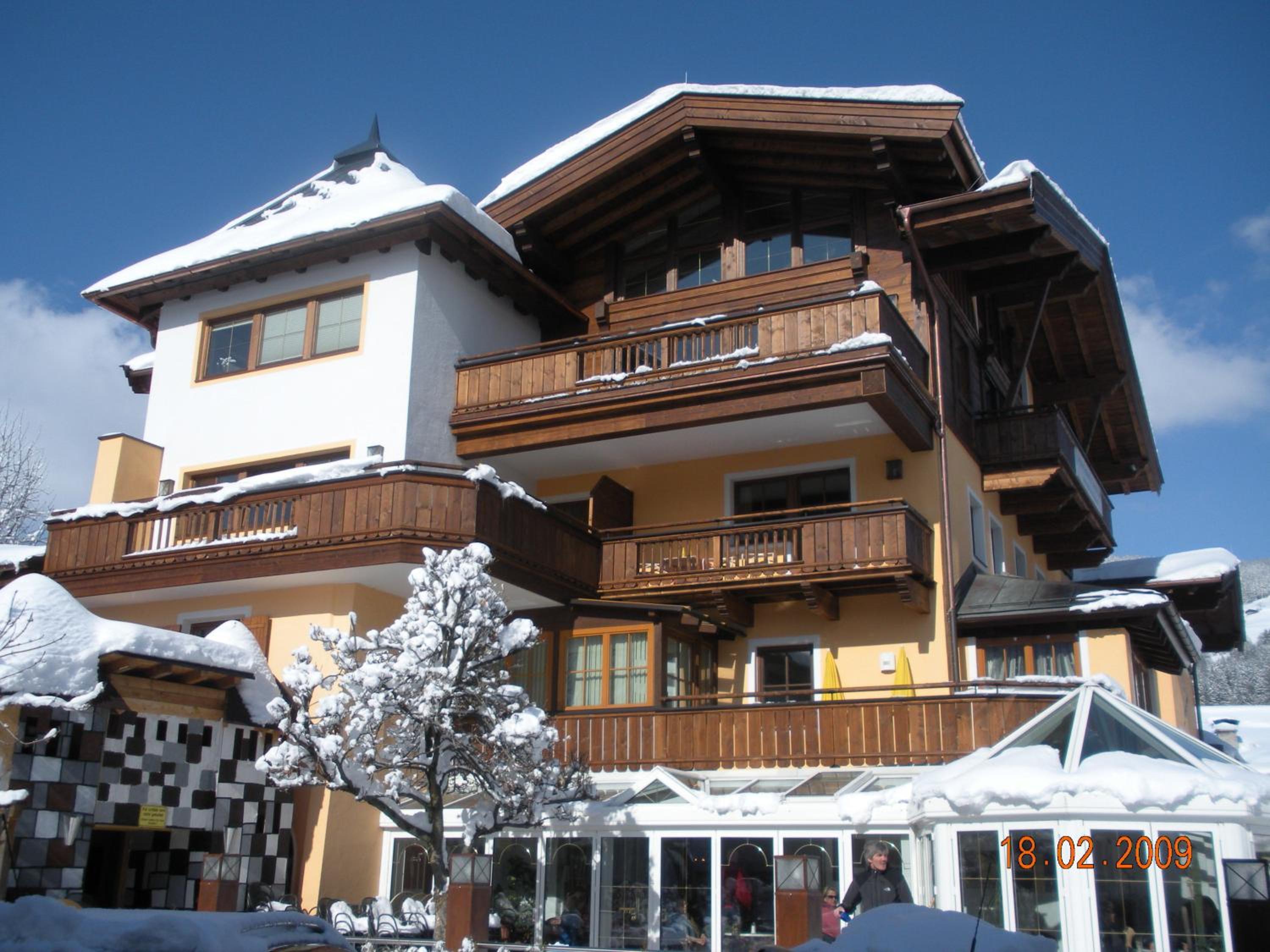 Photo 9