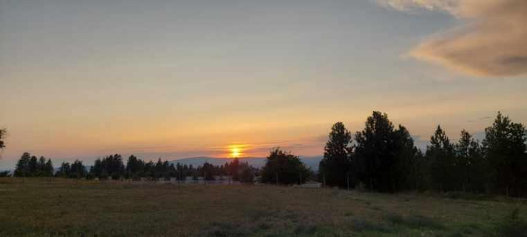 The Grand Getaway at Green Bluff view 4