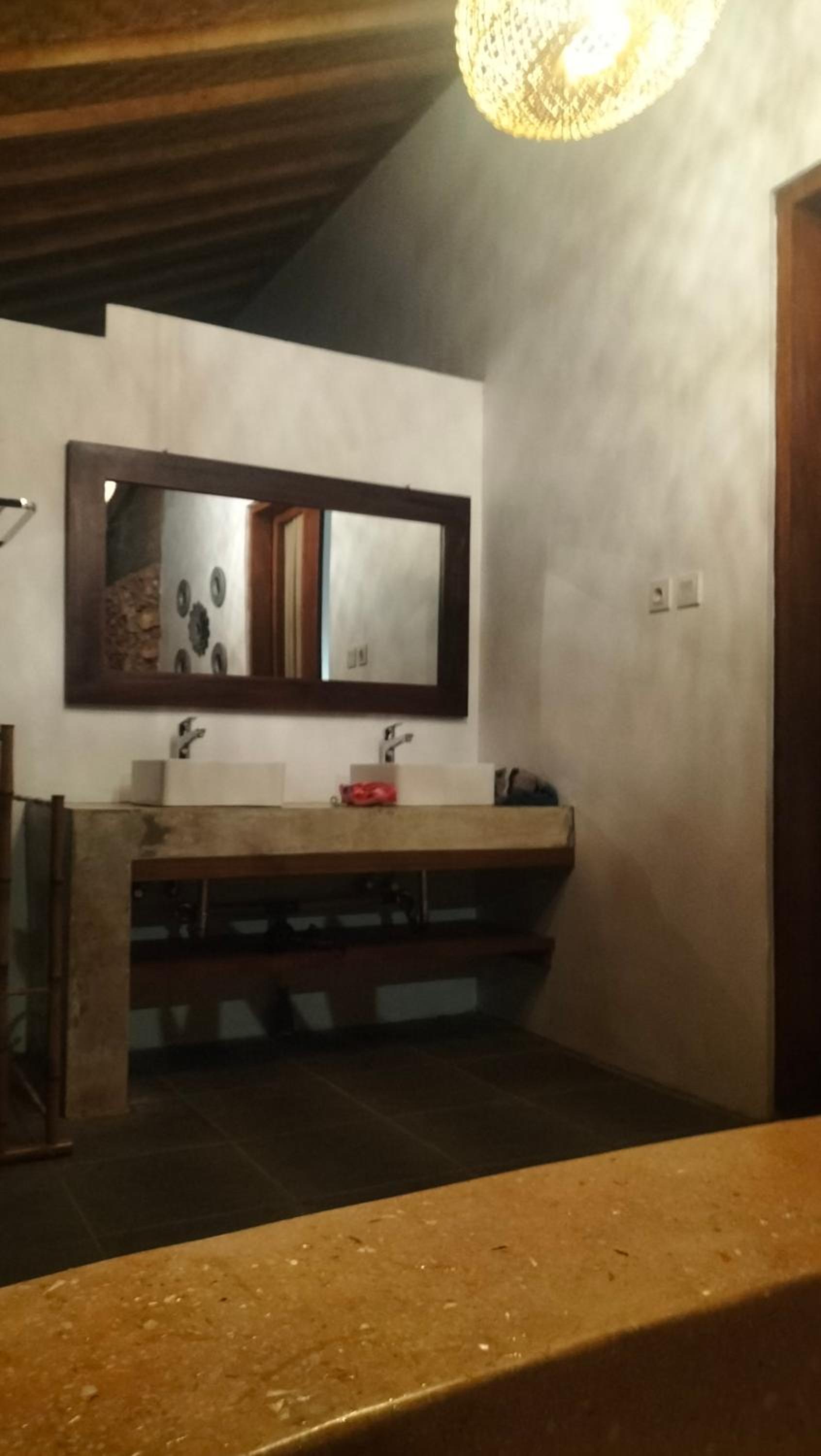Photo 67