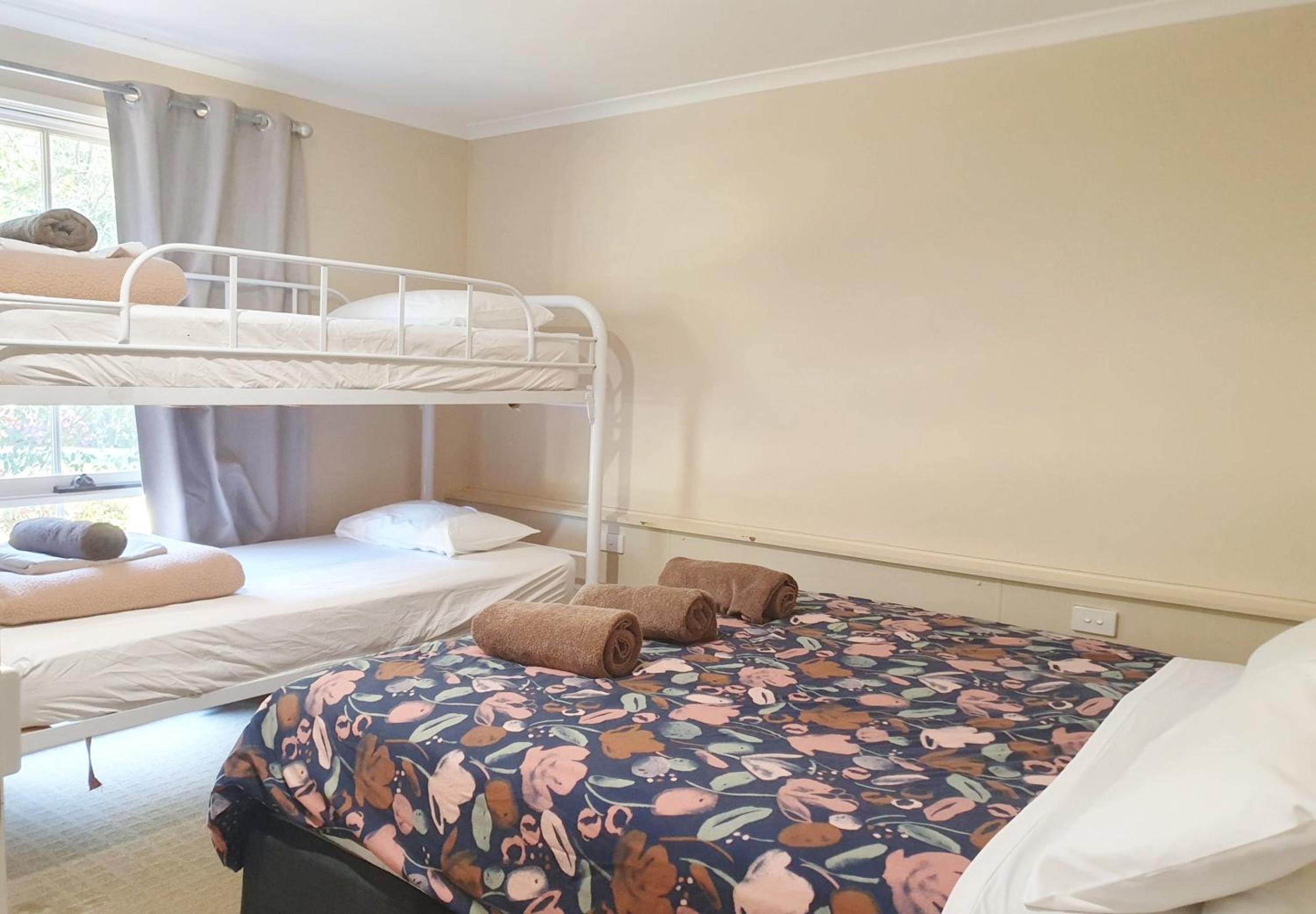 Winbi River Resort Holiday Rentals
