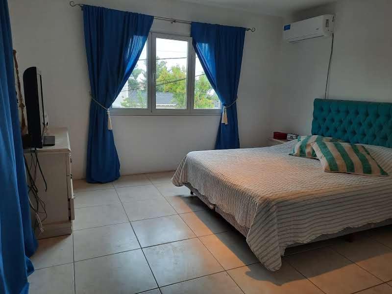 Lili house
