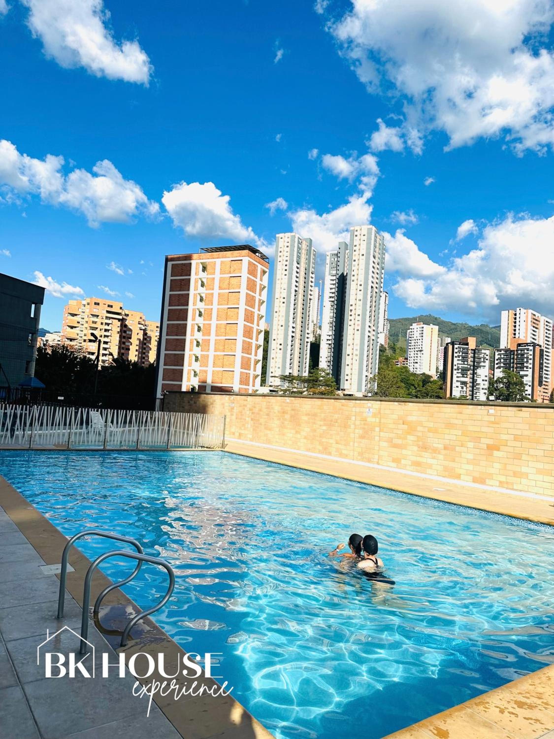 Moderno apartamento cerca de Medellín