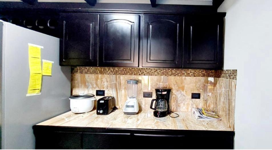 Tropical Condo!Two Story Three lovely Bedrooms !