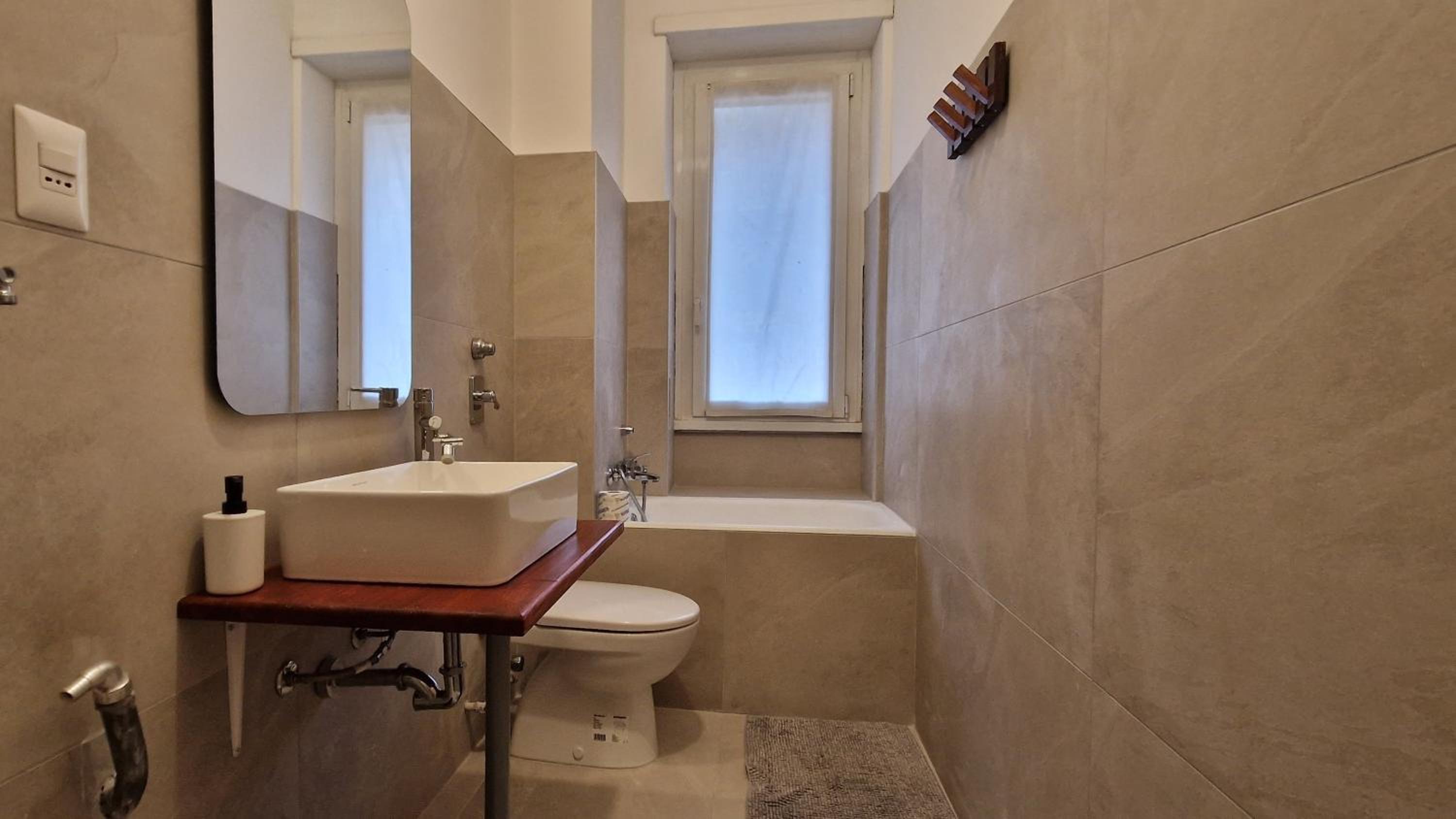 MilanRentals - Pisacane Apartment